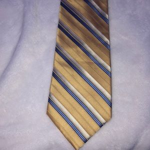 Neck tie